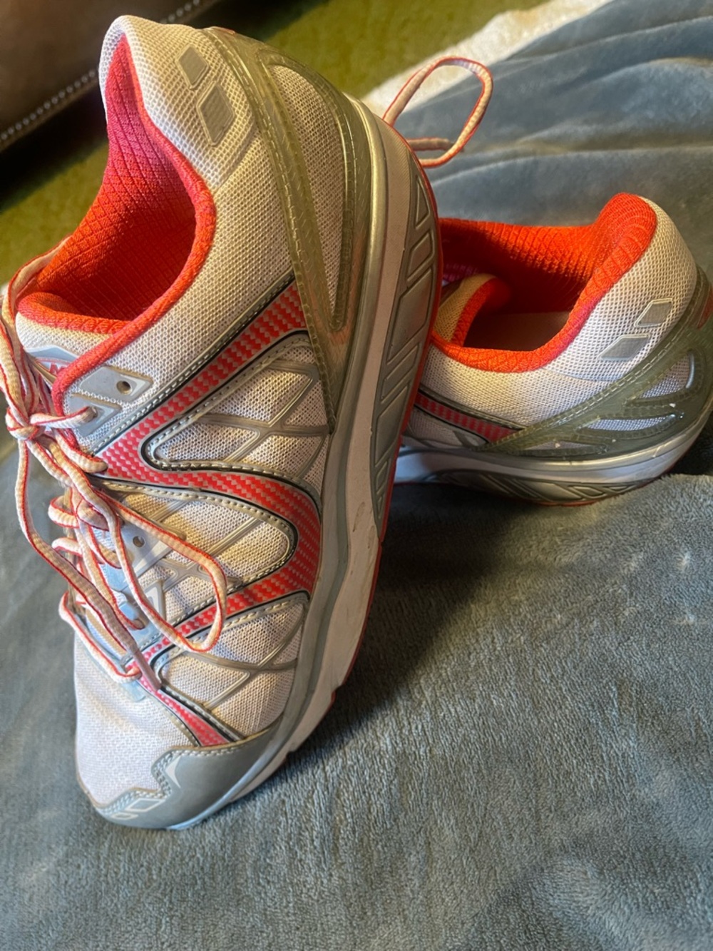 MBT Zee 16 Mens 700808-486Y Sneaker Running Shoes White/ORANGE/Silver Size 10